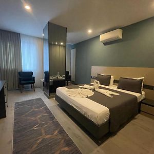 Agora Royal Residence